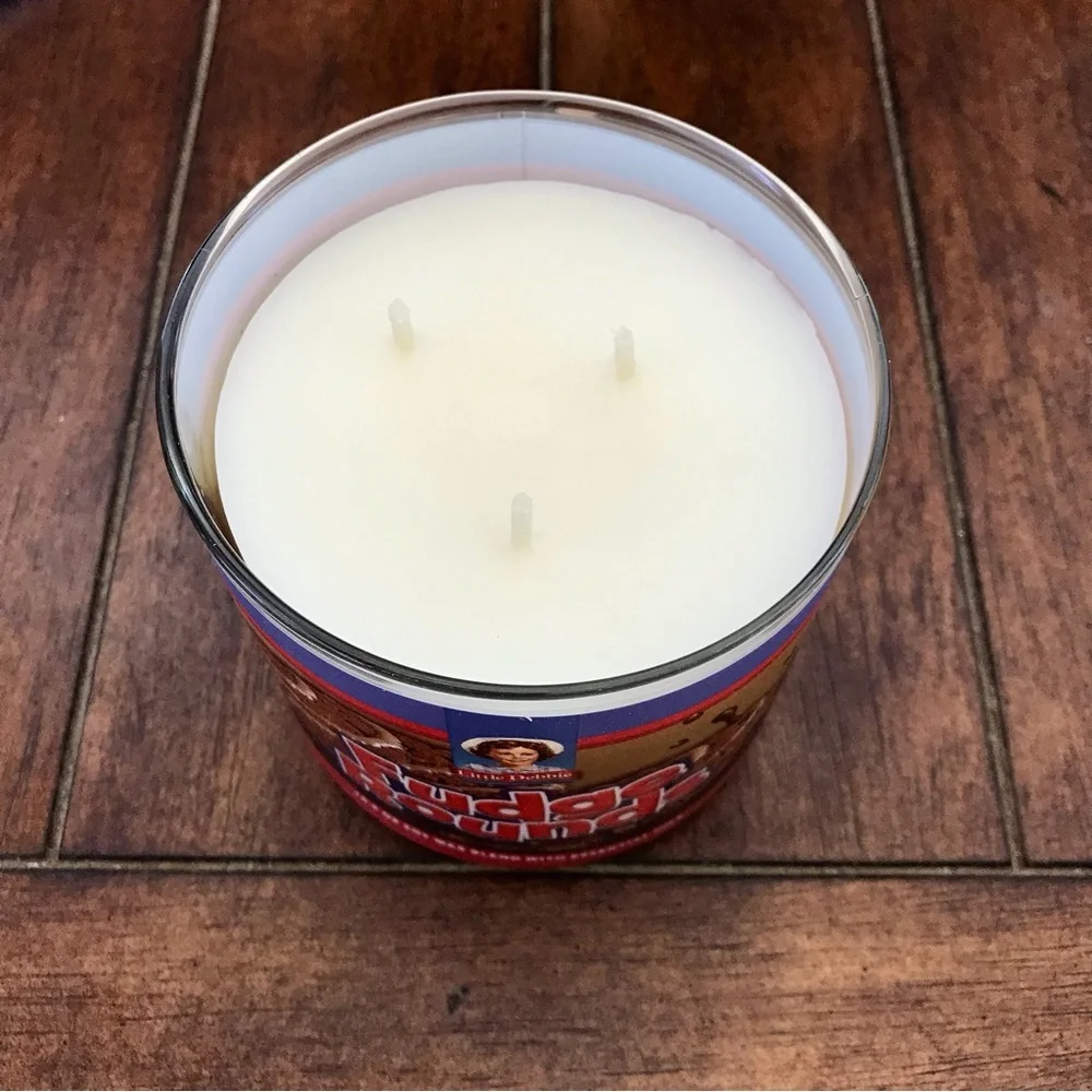 🆕40+ Hrs Little Debbie Fudge Rounds 3 Wick Candle
